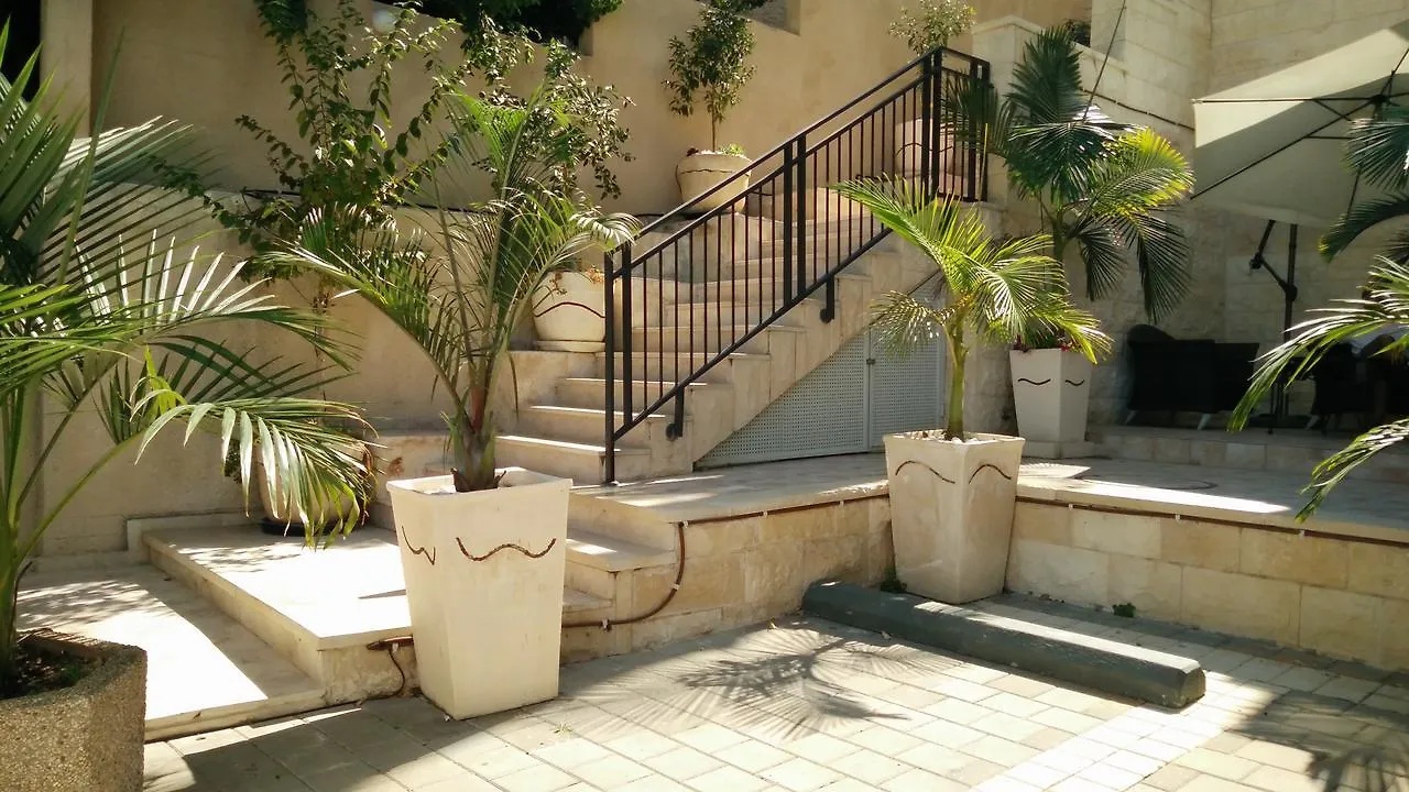 Casa De Aharon Apartments Haifa Israel